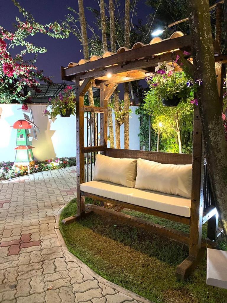 Hotel Flores De Оламбра Экстерьер фото